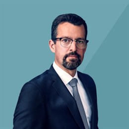 独立候选人纳夫罗茨基赢得波兰总统选举