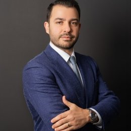 苹果(AAPL.US)推迟Siri关键升级背后:AI语音控制系统战略浮出水面